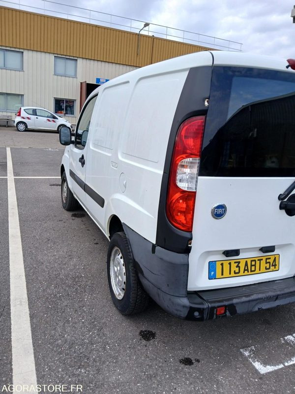 FIAT DOBLO - 2006 - 208199 KM - فان المدمجة: صورة 3 FIAT DOBLO - 2006 - 208199 KM - فان المدمجة: صورة 3