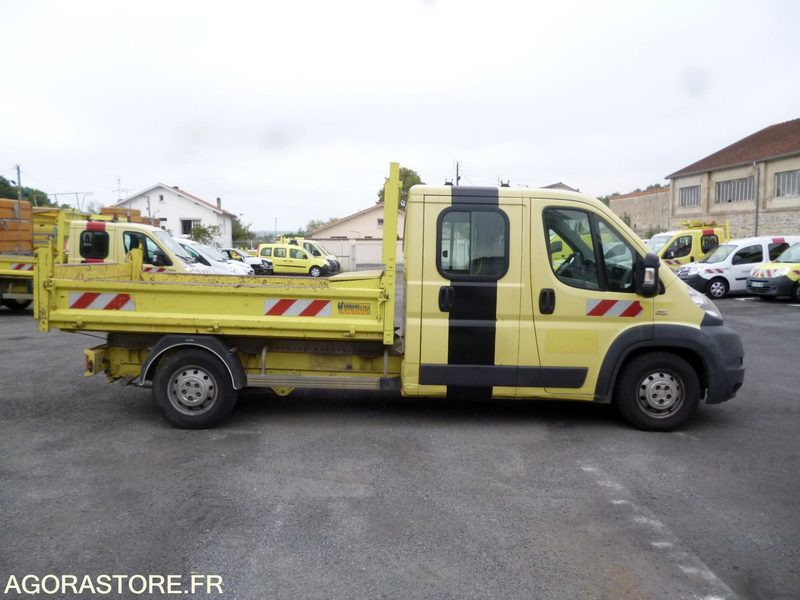 FIAT DUCATO 2.3 JTD 120 BBDC - فان: صورة 4 FIAT DUCATO 2.3 JTD 120 BBDC - فان: صورة 4