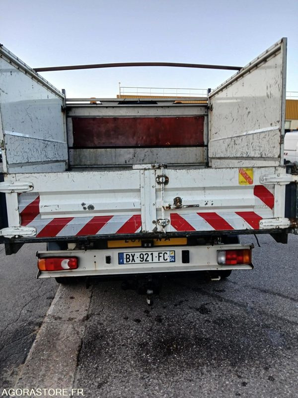 FIAT DUCATO - 2011 - 199963 KM - قلاب صغير: صورة 4 FIAT DUCATO - 2011 - 199963 KM - قلاب صغير: صورة 4
