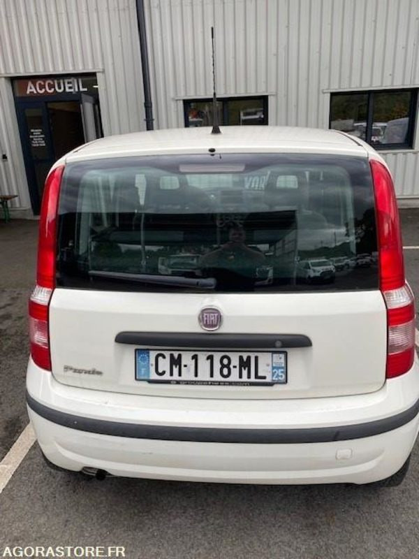 FIAT PANDA ESSENCE (PAR 1427) - سيارة: صورة 2 FIAT PANDA ESSENCE (PAR 1427) - سيارة: صورة 2