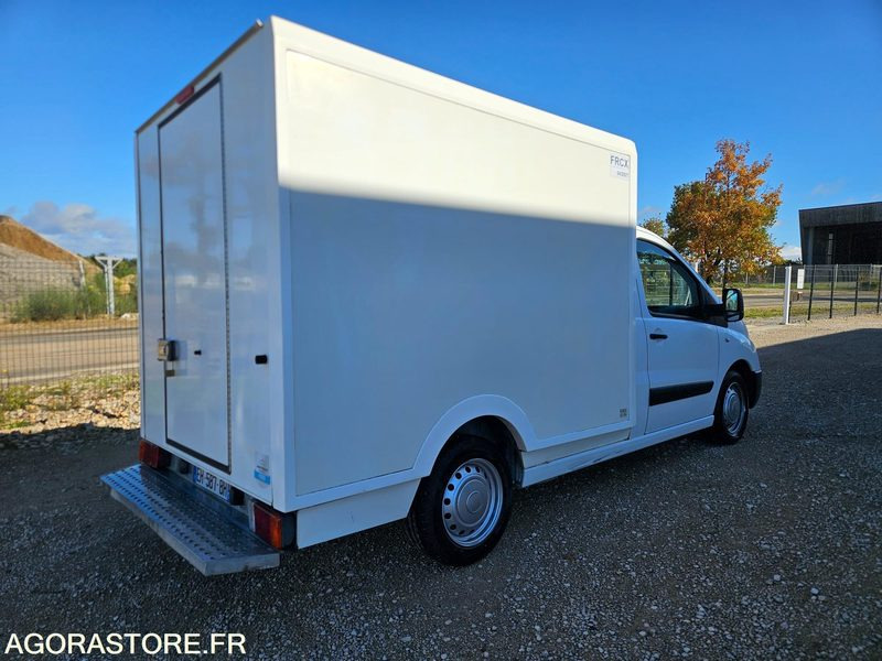 FIAT SCUDO 2.0 130 CAISSE FRIGORIFIQUE FRCX 3 PLACES - شاحنة مُبرّدة للتوصيل: صورة 5 FIAT SCUDO 2.0 130 CAISSE FRIGORIFIQUE FRCX 3 PLACES - شاحنة مُبرّدة للتوصيل: صورة 5