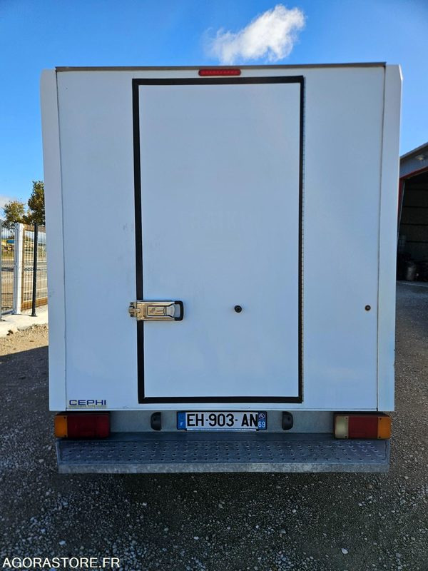 FIAT SCUDO 2.0 130 CAISSE FRIGORIFIQUE FRCX 3 PLACES - شاحنة مُبرّدة للتوصيل: صورة 5 FIAT SCUDO 2.0 130 CAISSE FRIGORIFIQUE FRCX 3 PLACES - شاحنة مُبرّدة للتوصيل: صورة 5