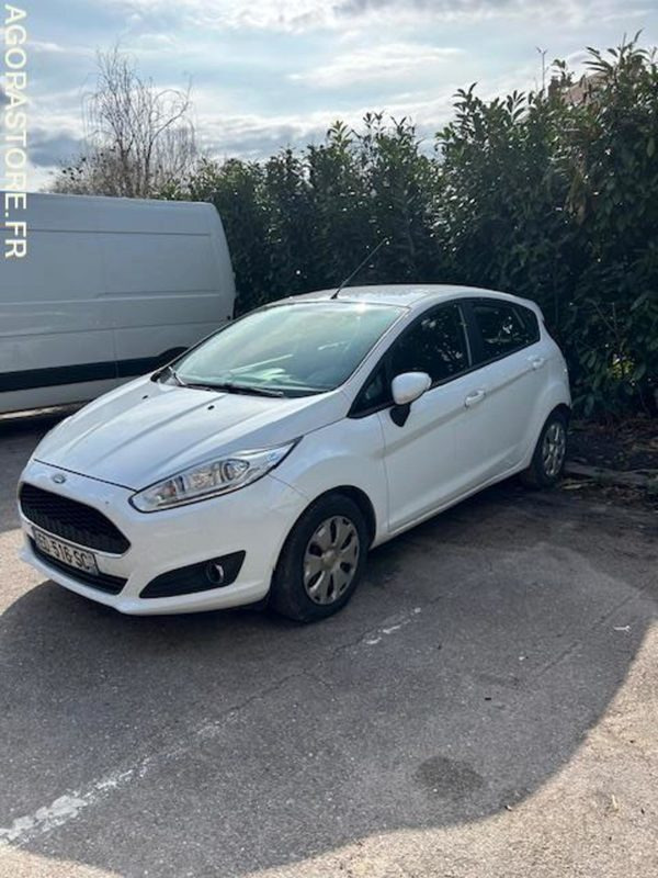 FORD FIESTA - ED-516-SC - Diesel 1.5 l - 183 000 KM - 2016 - سيارة: صورة 2 FORD FIESTA - ED-516-SC - Diesel 1.5 l - 183 000 KM - 2016 - سيارة: صورة 2