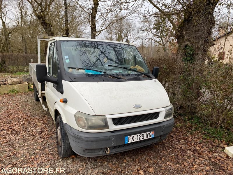 FORD TRANSIT - 2004 - قلاب صغير: صورة 1 FORD TRANSIT - 2004 - قلاب صغير: صورة 1
