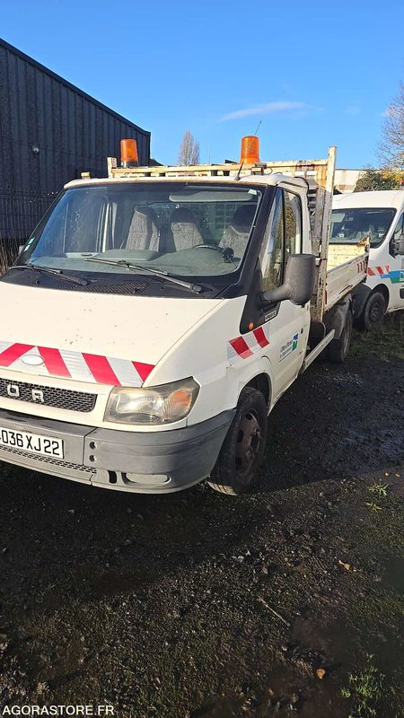 FORD TRANSIT BENNE - 2004 - 197373 KM - 4036-XJ-22 - قلاب صغير: صورة 1 FORD TRANSIT BENNE - 2004 - 197373 KM - 4036-XJ-22 - قلاب صغير: صورة 1