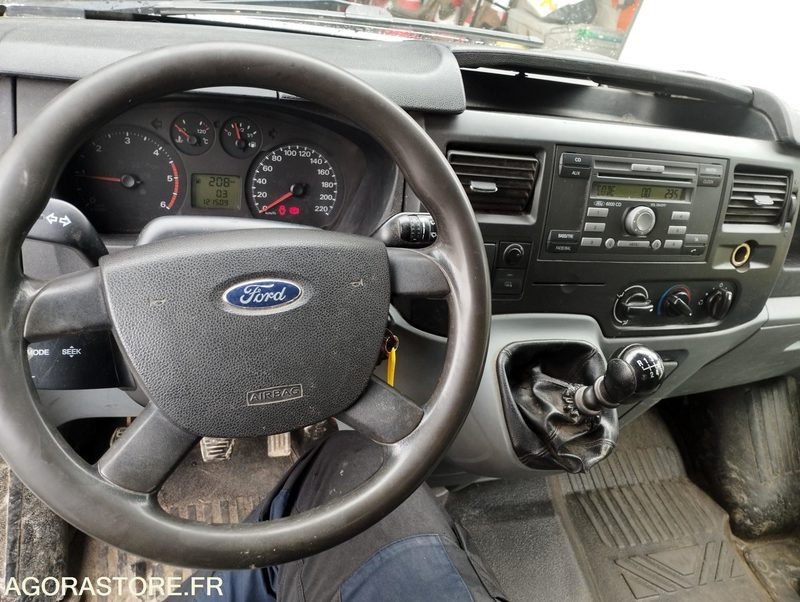 FORD TRANSIT TDCI 115 - قلاب صغير: صورة 2 FORD TRANSIT TDCI 115 - قلاب صغير: صورة 2