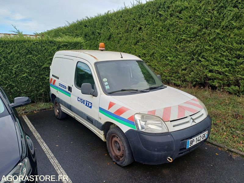FOURGONNETTE - CITROEN - BERLINGO - 2011 / 292700 KM - BP142GK - فان المدمجة: صورة 5 FOURGONNETTE - CITROEN - BERLINGO - 2011 / 292700 KM - BP142GK - فان المدمجة: صورة 5