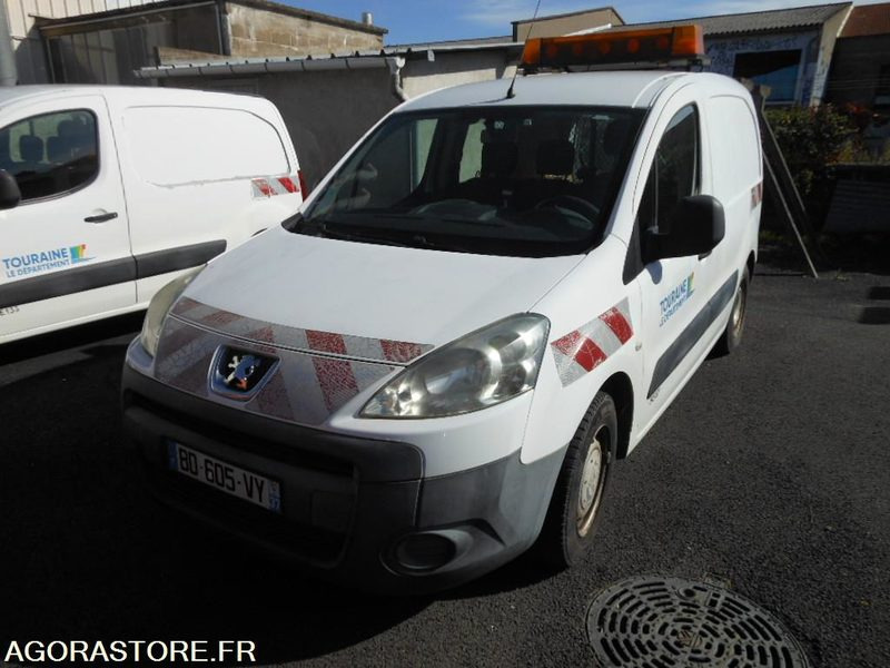 FOURGONNETTE PEUGEOT PARTNER (BE127) - فان المدمجة: صورة 4 FOURGONNETTE PEUGEOT PARTNER (BE127) - فان المدمجة: صورة 4