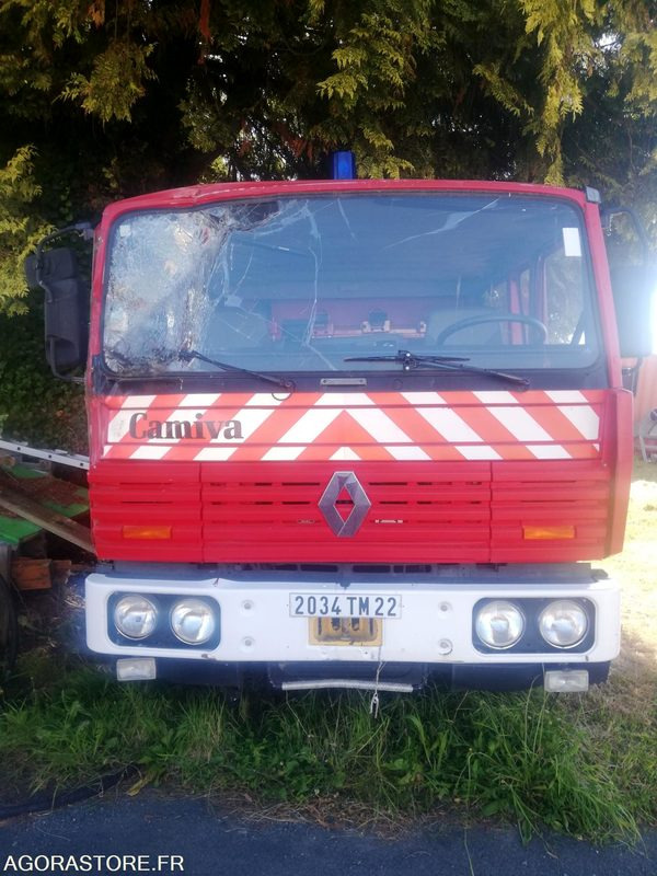 FPT RENAULT G 230 (POUR PIECES) - وحدة جر: صورة 1 FPT RENAULT G 230 (POUR PIECES) - وحدة جر: صورة 1