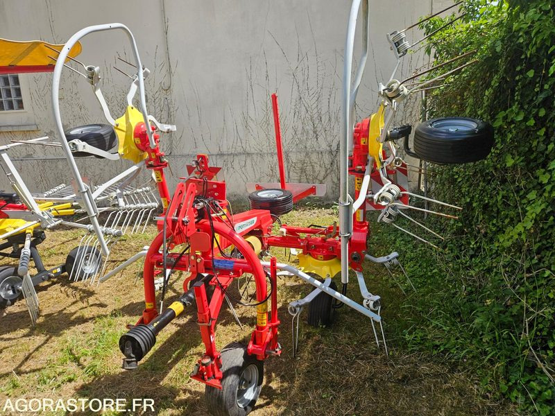 Faneuse Pottinger Hit4.47 année 2017 - الآلات الزراعية: صورة 2 Faneuse Pottinger Hit4.47 année 2017 - الآلات الزراعية: صورة 2