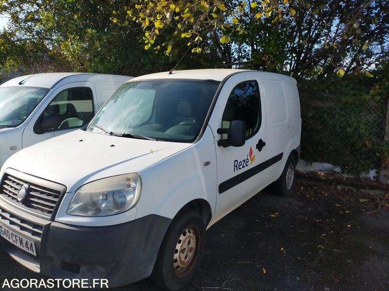 Fiat Doblo Essence et GNV - فان المدمجة: صورة 2 Fiat Doblo Essence et GNV - فان المدمجة: صورة 2