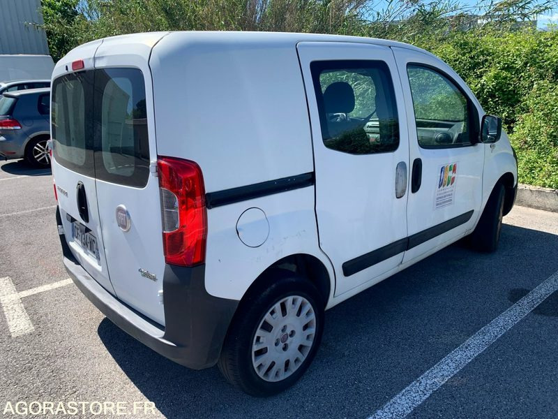 Fiat Fiorino _ 2012 - 157 582 kms - CF 734 WC - فان المدمجة: صورة 4 Fiat Fiorino _ 2012 - 157 582 kms - CF 734 WC - فان المدمجة: صورة 4