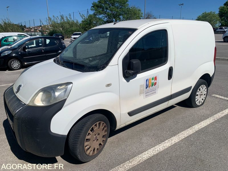 Fiat Fiorino _ 2012 - 157 582 kms - CF 734 WC - فان المدمجة: صورة 2 Fiat Fiorino _ 2012 - 157 582 kms - CF 734 WC - فان المدمجة: صورة 2