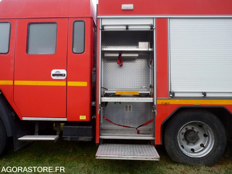 Fourgon Pompe Tonne - شاحنة: صورة 3 Fourgon Pompe Tonne - شاحنة: صورة 3