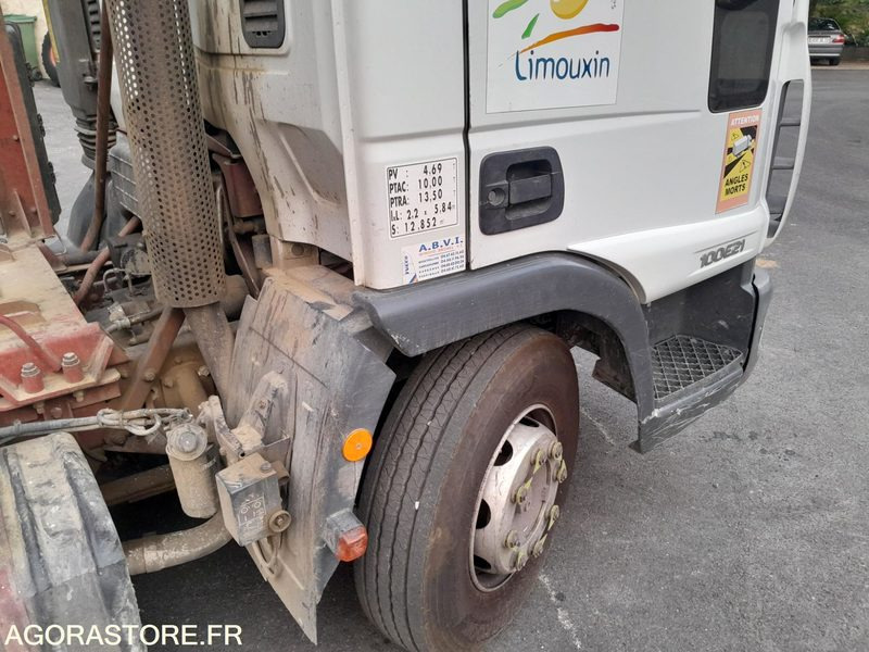 IVECO - 2005 - EK335QM - شاحنة: صورة 2 IVECO - 2005 - EK335QM - شاحنة: صورة 2