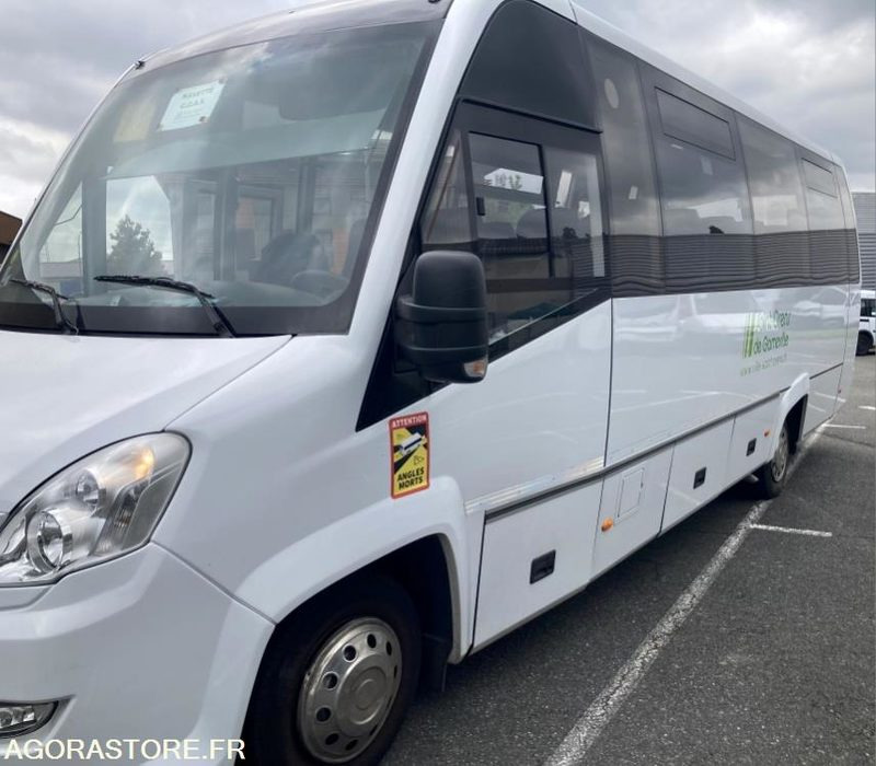 IVECO 70C17 DIETRICH CAREBUS - 2014 - 41295 KM - حافلة صغيرة, ميكروباص: صورة 3 IVECO 70C17 DIETRICH CAREBUS - 2014 - 41295 KM - حافلة صغيرة, ميكروباص: صورة 3