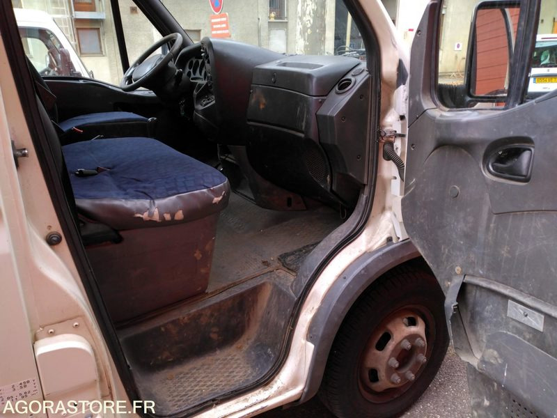 IVECO AMPLIROLL - قلاب صغير: صورة 5 IVECO AMPLIROLL - قلاب صغير: صورة 5