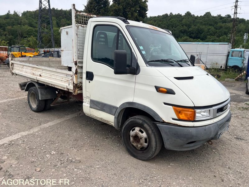IVECO BENNE 35C12 - قلاب صغير: صورة 1 IVECO BENNE 35C12 - قلاب صغير: صورة 1