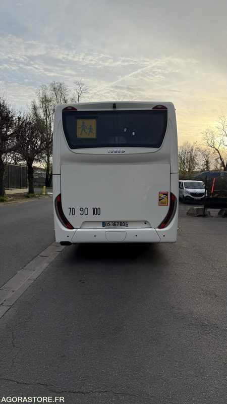 IVECO CROSSWAY CAR SCOLAIRE - 103 000 km - 2015 - حافلة مدرسية: صورة 5 IVECO CROSSWAY CAR SCOLAIRE - 103 000 km - 2015 - حافلة مدرسية: صورة 5