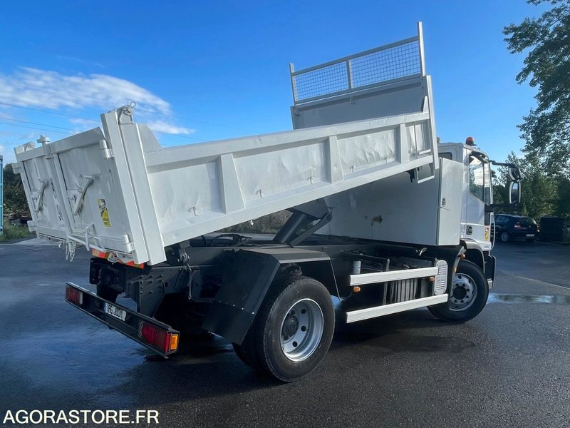 IVECO EUROCARGO 140E22 - BI BENNE - 2009 - 171000KMS - قلاب صغير: صورة 3 IVECO EUROCARGO 140E22 - BI BENNE - 2009 - 171000KMS - قلاب صغير: صورة 3