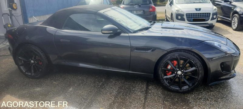 Jaguar F-Type - 2014 - 101000km - سيارة: صورة 4 Jaguar F-Type - 2014 - 101000km - سيارة: صورة 4