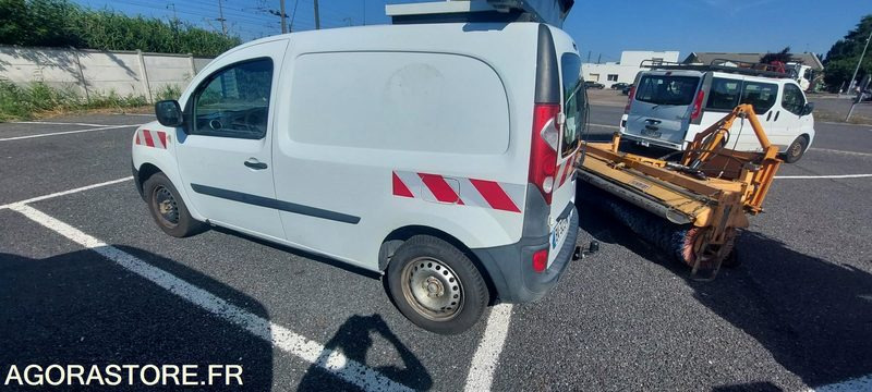 KANGOO BV-323-NF N°25 - فان المدمجة: صورة 1 KANGOO BV-323-NF N°25 - فان المدمجة: صورة 1