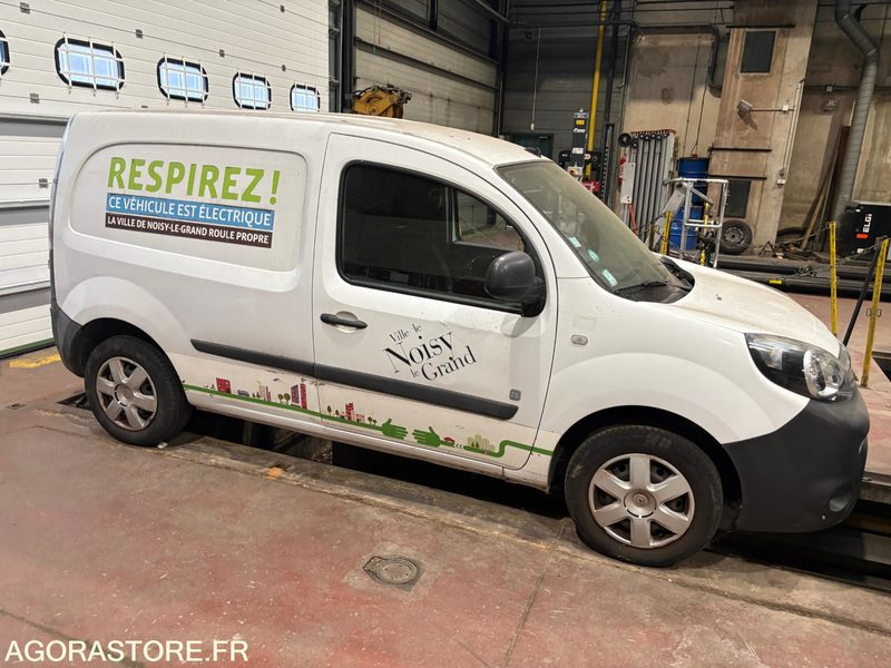 KANGOO ELECTRIQUE - 59000kms - فان المدمجة, فان كهربائية: صورة 2 KANGOO ELECTRIQUE - 59000kms - فان المدمجة, فان كهربائية: صورة 2
