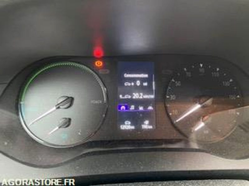 KANGOO VAN E-TECH - 2023 - 13000KMs - فان المدمجة, فان كهربائية: صورة 4 KANGOO VAN E-TECH - 2023 - 13000KMs - فان المدمجة, فان كهربائية: صورة 4