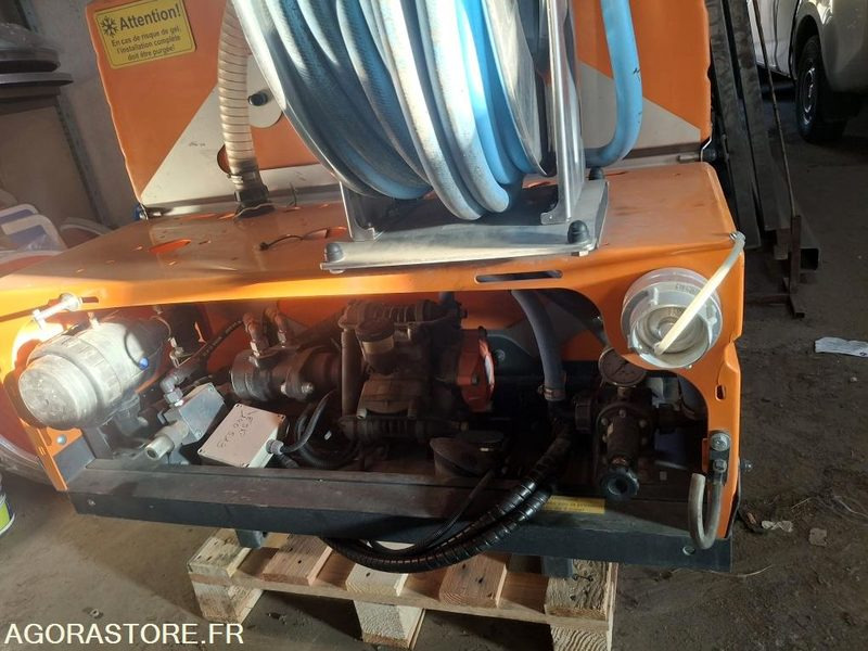 KIT D ARROSAGE POUR HOLDER C270 - نظام الري: صورة 3 KIT D ARROSAGE POUR HOLDER C270 - نظام الري: صورة 3