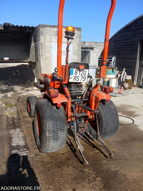 KUBOTA 1750D 4677 h 1990 - جرار: صورة 4 KUBOTA 1750D 4677 h 1990 - جرار: صورة 4