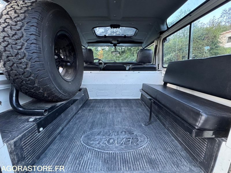 LAND ROVER DEFENDER 90 - 175 000km - سيارة دفع رباعي: صورة 5 LAND ROVER DEFENDER 90 - 175 000km - سيارة دفع رباعي: صورة 5