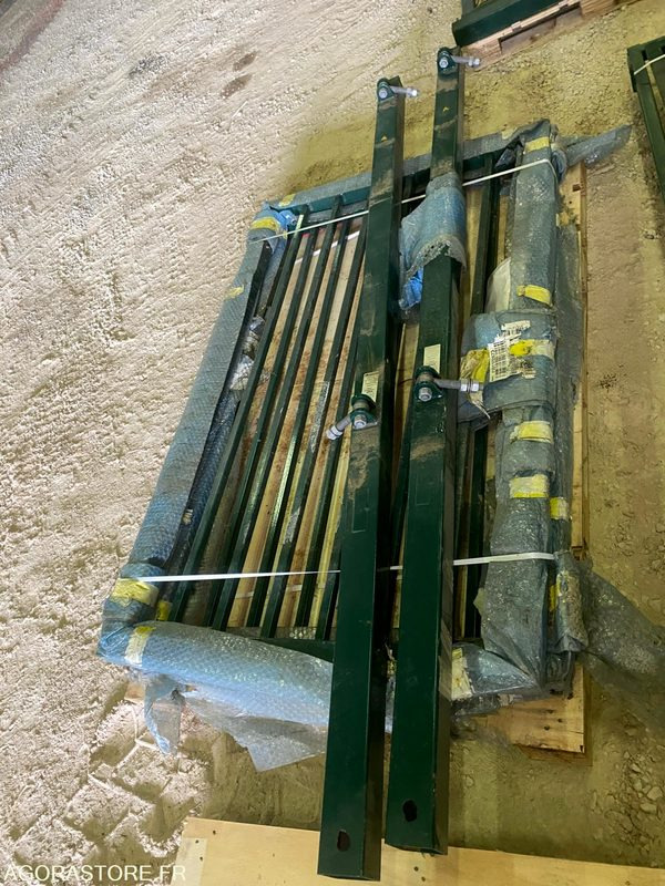 Lot de 2 portillons et 1 portail - معدات الحدائق: صورة 5 Lot de 2 portillons et 1 portail - معدات الحدائق: صورة 5