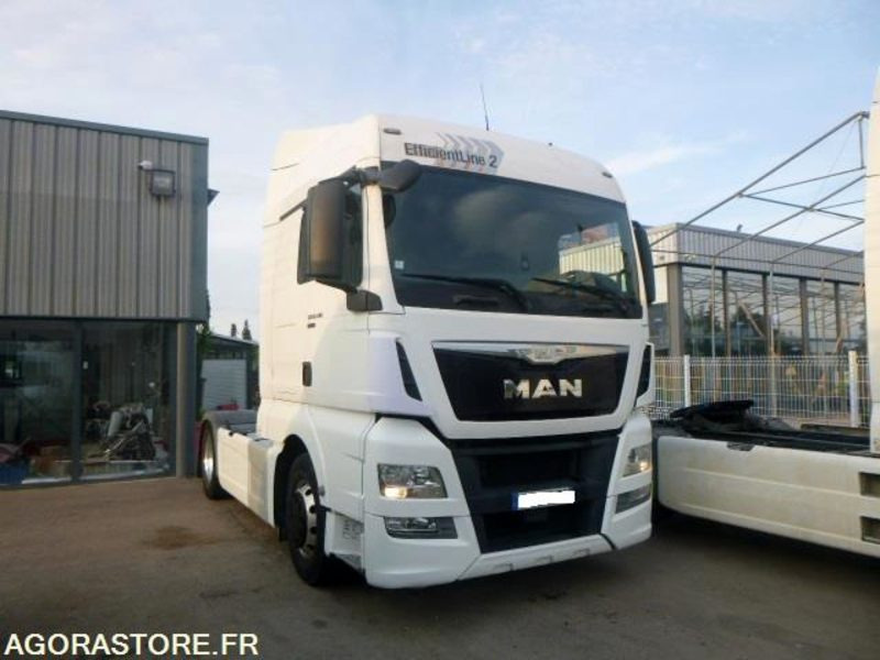 MAN 19.480 TGX - 2015 - 896 000km - وحدة جر: صورة 2 MAN 19.480 TGX - 2015 - 896 000km - وحدة جر: صورة 2