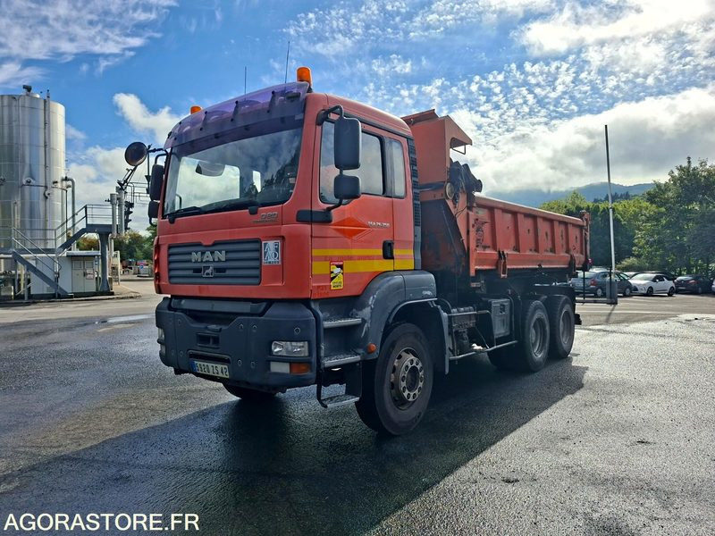 MAN TGA 26.350 6X4 - 2005 / 517380 KM (P2101806) - شاحنة: صورة 1 MAN TGA 26.350 6X4 - 2005 / 517380 KM (P2101806) - شاحنة: صورة 1