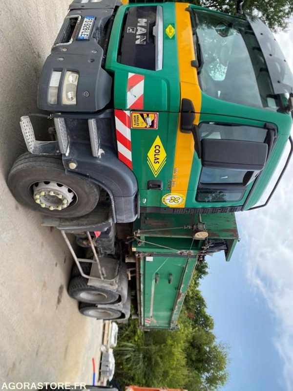 MAN TGS33.360 – 6x4 Bi-benne avec bachage - 2008 / 632000 KM (P2102391) - شاحنة: صورة 5 MAN TGS33.360 – 6x4 Bi-benne avec bachage - 2008 / 632000 KM (P2102391) - شاحنة: صورة 5