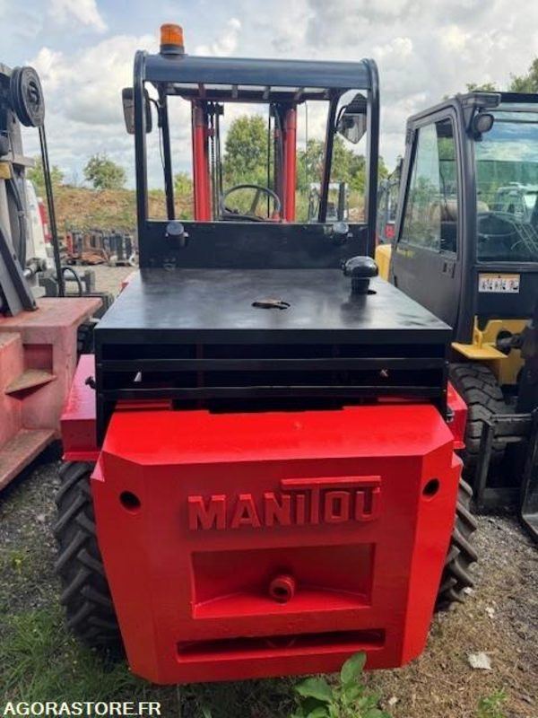 MANITOU - MC30N - FRONTAL DIESEL TOUT TERRAIN - 1994 - رافعة شوكية ديزل: صورة 2 MANITOU - MC30N - FRONTAL DIESEL TOUT TERRAIN - 1994 - رافعة شوكية ديزل: صورة 2
