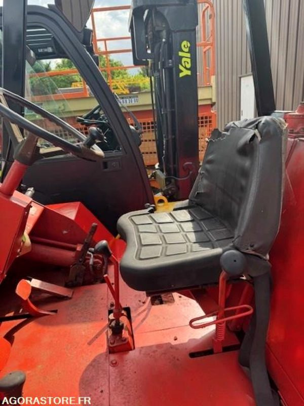 MANITOU - MC30N - FRONTAL DIESEL TOUT TERRAIN - 1994 - رافعة شوكية ديزل: صورة 5 MANITOU - MC30N - FRONTAL DIESEL TOUT TERRAIN - 1994 - رافعة شوكية ديزل: صورة 5
