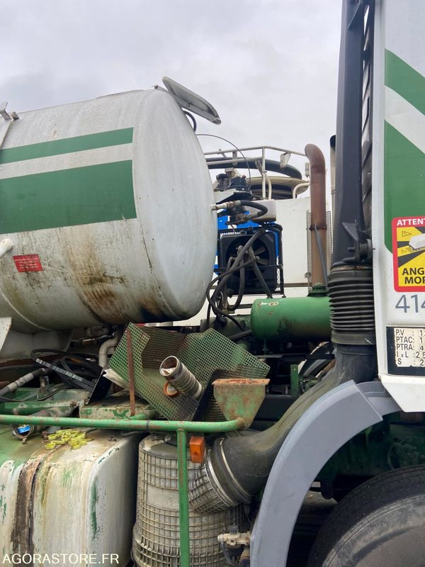 MERCEDES ACTROS 2031 HUWER 2001 (300000Km ) NON ROULANT EXPORT UNIQUEMENT - شاحنة الشفط: صورة 3 MERCEDES ACTROS 2031 HUWER 2001 (300000Km ) NON ROULANT EXPORT UNIQUEMENT - شاحنة الشفط: صورة 3