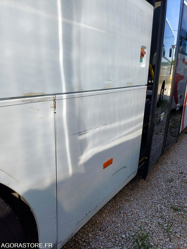 MERCEDES BENZ INTOURO 21891 (6111) MEC 31/12/2009 233045KM AJ-829-CX - حافلة مدرسية: صورة 4 MERCEDES BENZ INTOURO 21891 (6111) MEC 31/12/2009 233045KM AJ-829-CX - حافلة مدرسية: صورة 4