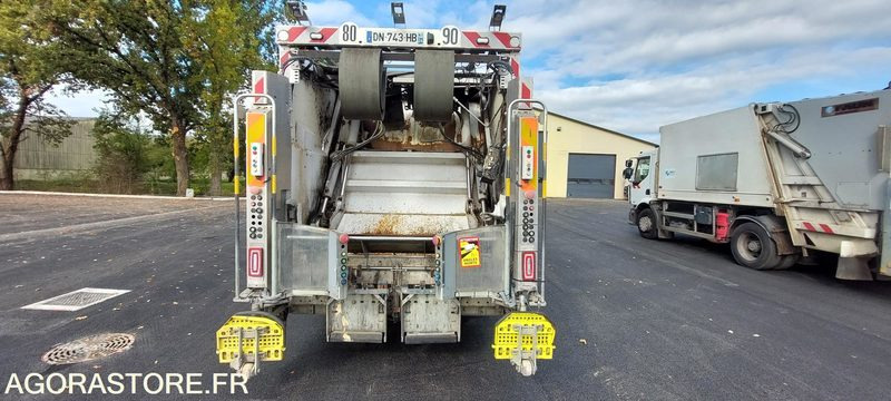 MERCEDES ECONIC - 2015 - شاحنة النفايات: صورة 3 MERCEDES ECONIC - 2015 - شاحنة النفايات: صورة 3