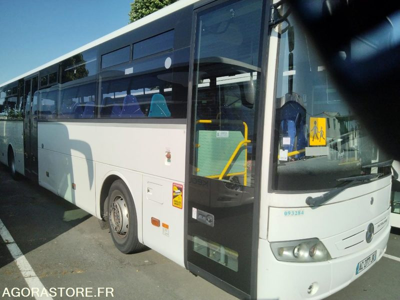MERCEDES INTOURO N°093284 - حافلة صغيرة, ميكروباص: صورة 2 MERCEDES INTOURO N°093284 - حافلة صغيرة, ميكروباص: صورة 2
