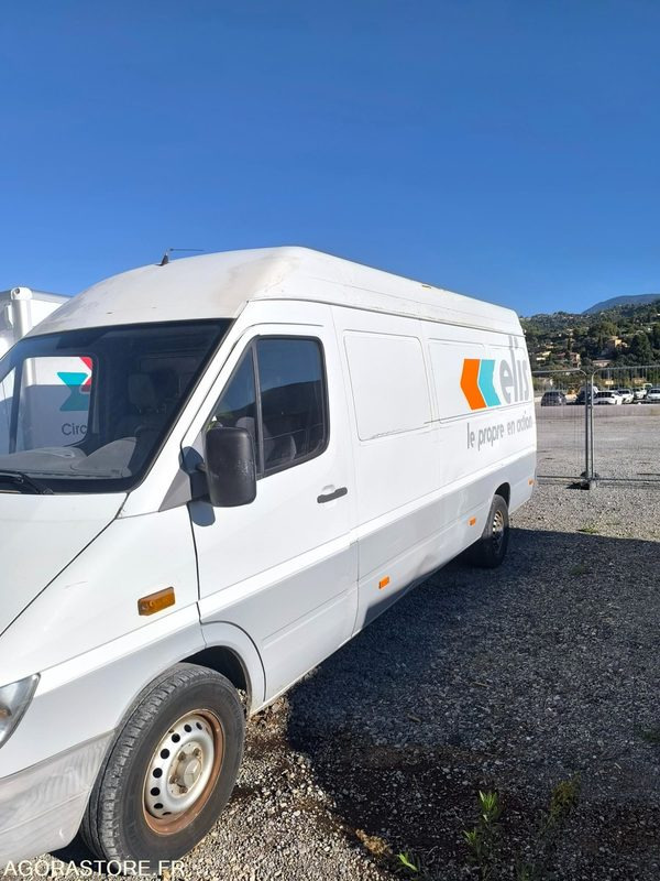 MERCEDES SPRINTER - 2000 - 351870 Kms - فان: صورة 2 MERCEDES SPRINTER - 2000 - 351870 Kms - فان: صورة 2