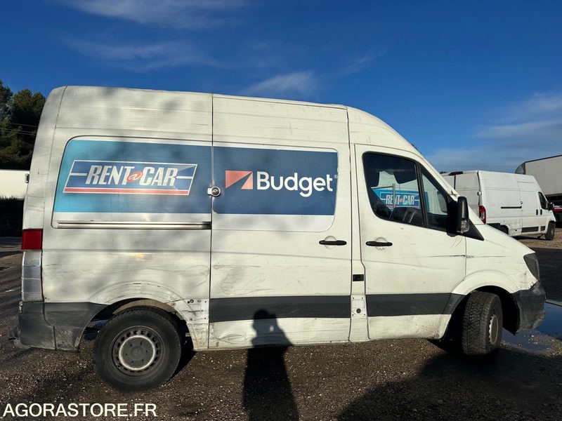 MERCEDES - SPRINTER - 2016 / 323000 KM - فان: صورة 4 MERCEDES - SPRINTER - 2016 / 323000 KM - فان: صورة 4