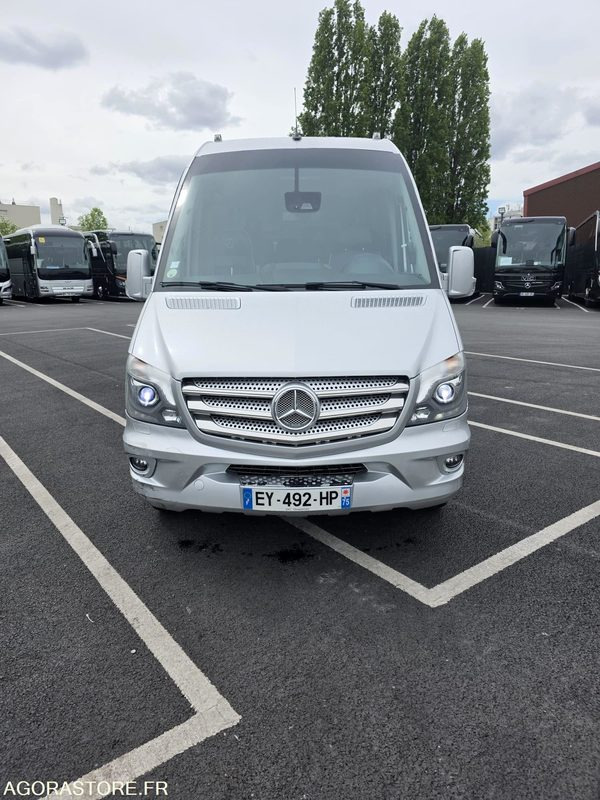 MERCEDES SPRINTER TOURISME 19+1+1 VIP - 2018 - 180 000 km - مركبة كوتش: صورة 4 MERCEDES SPRINTER TOURISME 19+1+1 VIP - 2018 - 180 000 km - مركبة كوتش: صورة 4