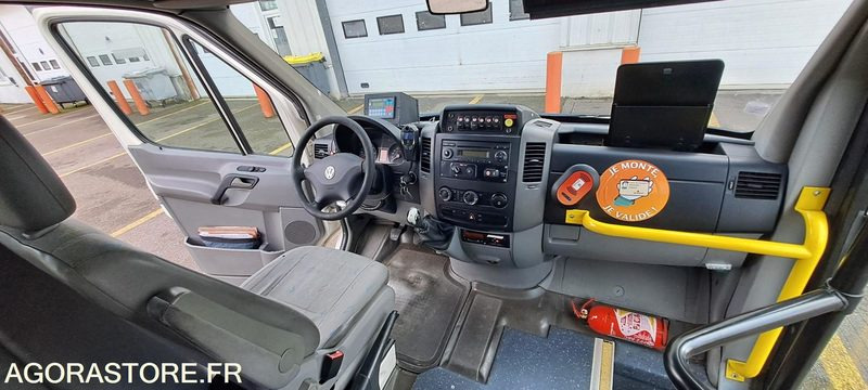 حافلة صغيرة, ميكروباص MINICAR- -VOLKSWAGEN-Crafter-N° 10610 MEC2009-418919KMS/ EF-926-BR: صورة 10 حافلة صغيرة, ميكروباص MINICAR- -VOLKSWAGEN-Crafter-N° 10610 MEC2009-418919KMS/ EF-926-BR: صورة 10