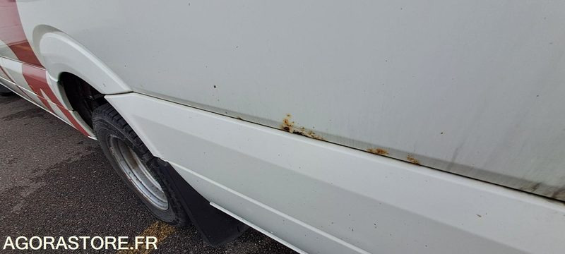 حافلة صغيرة, ميكروباص MINICAR- -VOLKSWAGEN-Crafter-N° 10610 MEC2009-418919KMS/ EF-926-BR: صورة 16 حافلة صغيرة, ميكروباص MINICAR- -VOLKSWAGEN-Crafter-N° 10610 MEC2009-418919KMS/ EF-926-BR: صورة 16