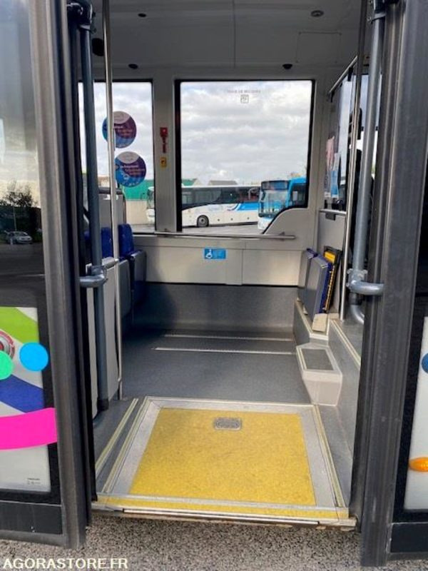 Minibus INDCAR MOBI LOW ENTRY - 27 places - PMR - حافلة صغيرة, ميكروباص: صورة 4 Minibus INDCAR MOBI LOW ENTRY - 27 places - PMR - حافلة صغيرة, ميكروباص: صورة 4