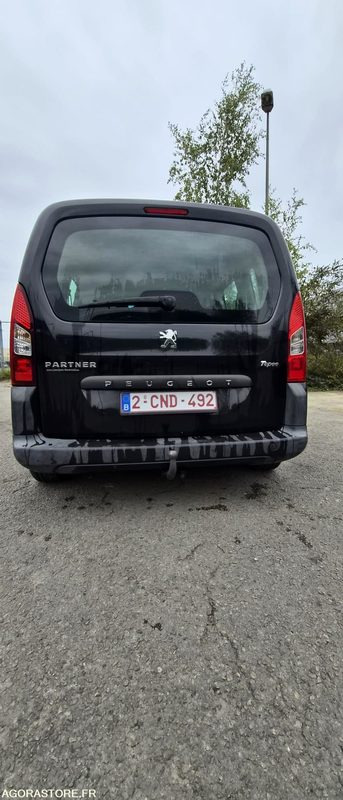 Monospace Peugeot Partner - 2012 - 296 080km - سيارة: صورة 5 Monospace Peugeot Partner - 2012 - 296 080km - سيارة: صورة 5