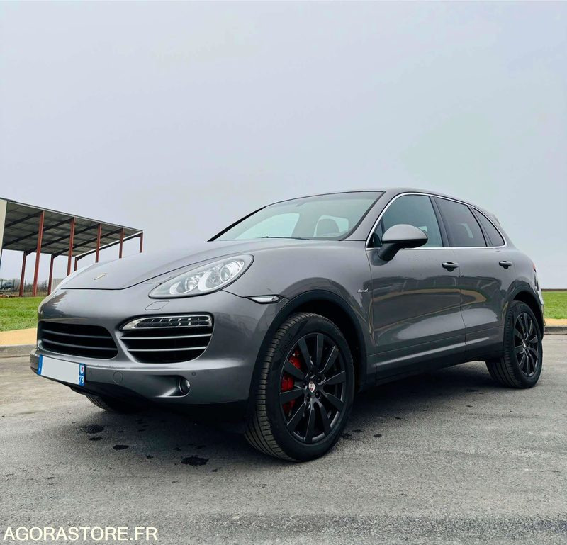 NIORT - PORSCHE CAYENNE 3.0 V6 - 2012 - 42 000 KM - سيارة: صورة 2 NIORT - PORSCHE CAYENNE 3.0 V6 - 2012 - 42 000 KM - سيارة: صورة 2