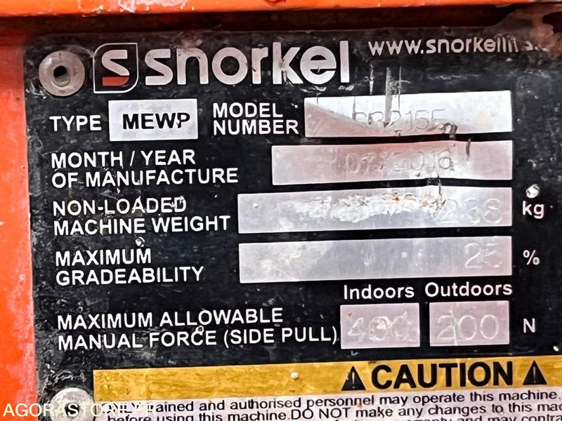 Nacelle ciseaux 6,5M électrique SNORKEL S3215E - 2016 - 840 heures Nacelle ciseaux 6,5M électrique SNORKEL S3215E - 2016 - 840 heures: صورة 9 Nacelle ciseaux 6,5M électrique SNORKEL S3215E - 2016 - 840 heures Nacelle ciseaux 6,5M électrique SNORKEL S3215E - 2016 - 840 heures: صورة 9